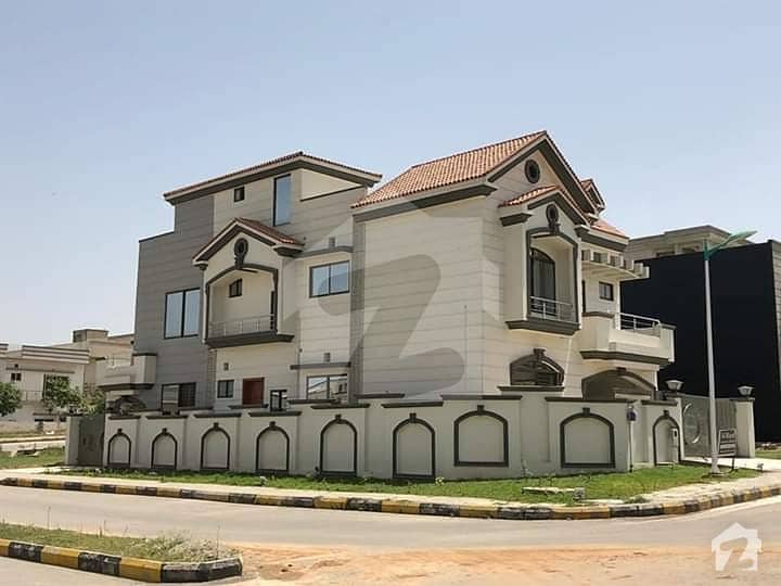 10 Marla Boulevard corner ground portion for rent in bahria town