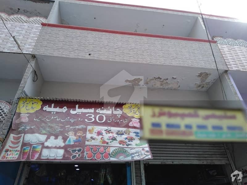 اختر کالونی جمشید ٹاؤن کراچی میں 2 مرلہ دکان 1.8 کروڑ میں برائے فروخت۔