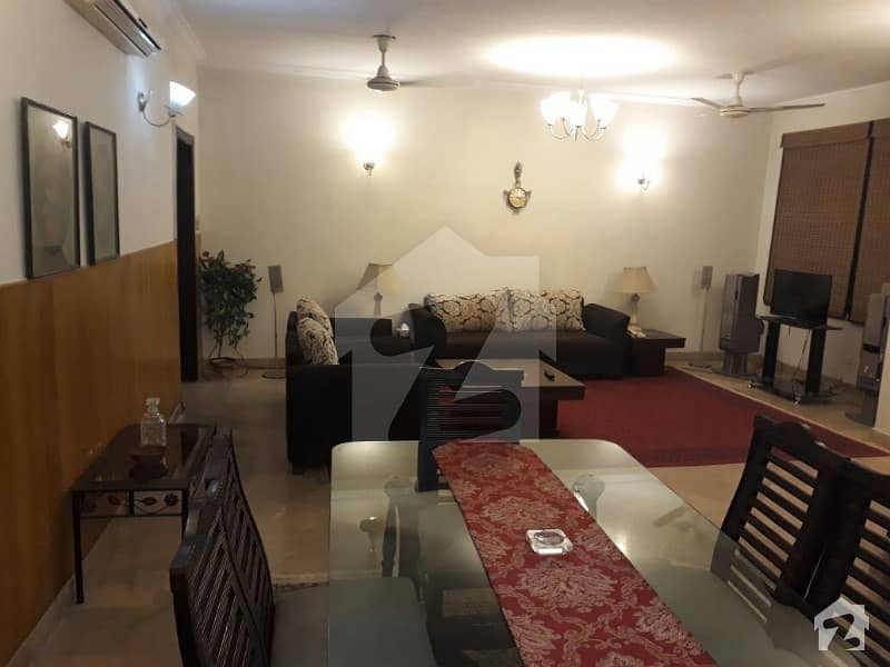 F11 Fully Furnished 2 Bedroom Apartment Available For Rent