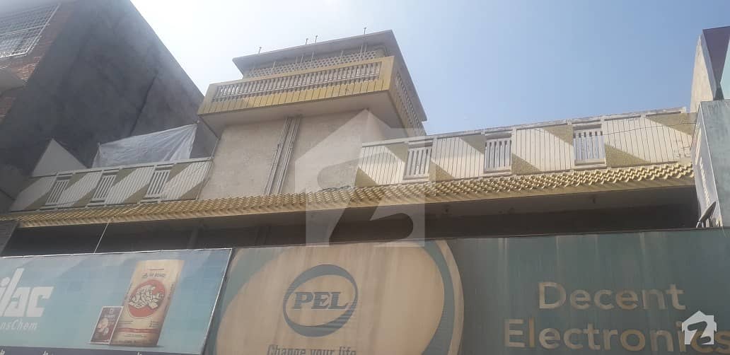 Commercial Building For Sale Including 12 Shop  In Sahiwal