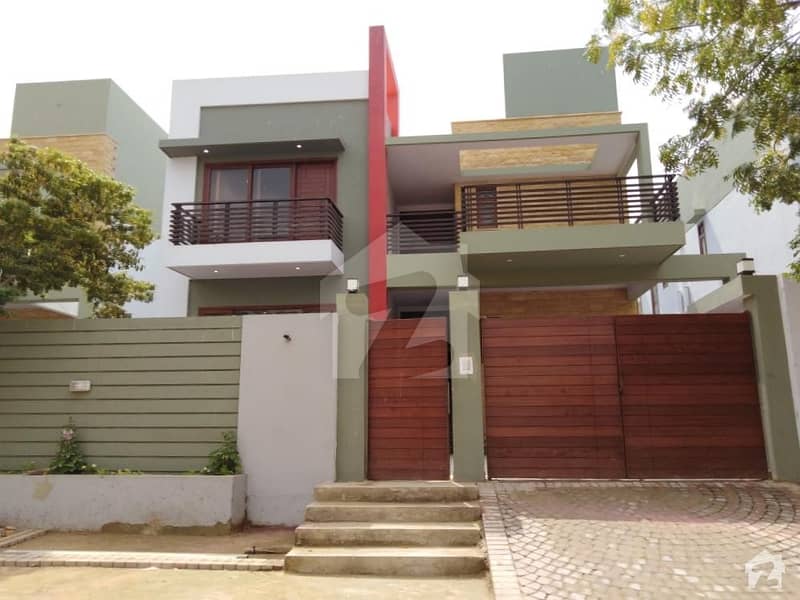 Brand New Modern Town House Is Available For Sale