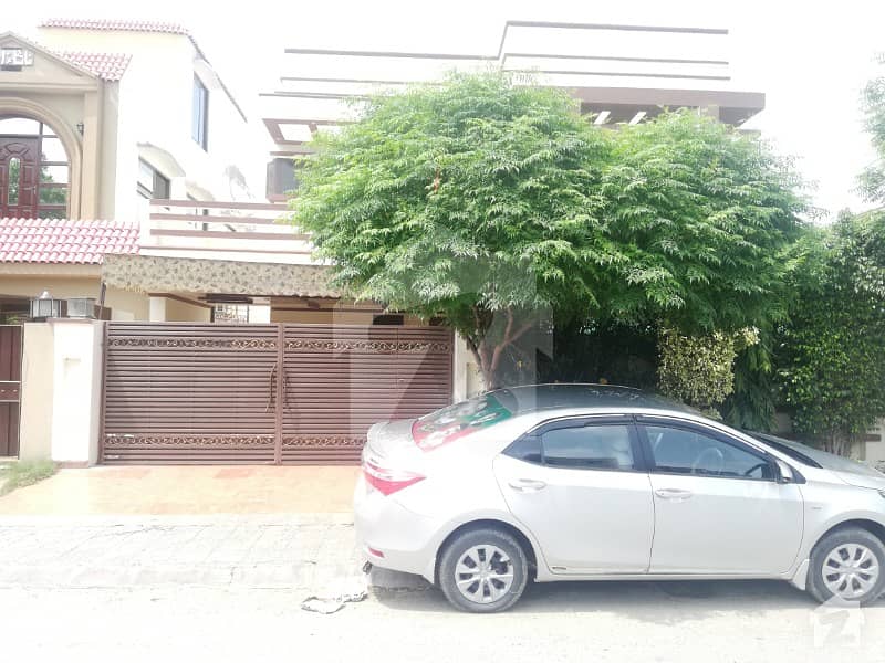10 Marla Beautiful House For Sale In Takbeer Block Sector B Bahria Town Lahore
