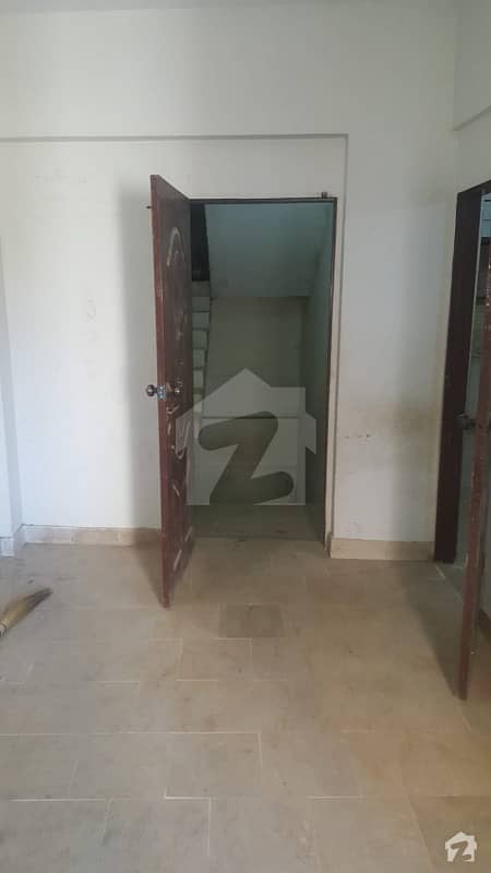 Apartment for sale in gizri 2 bedroom bathrooms lounge