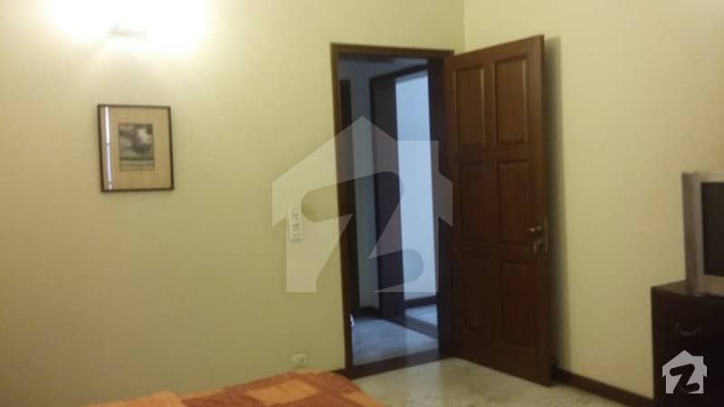 15 Marla Beautiful Upper Portion For Rent