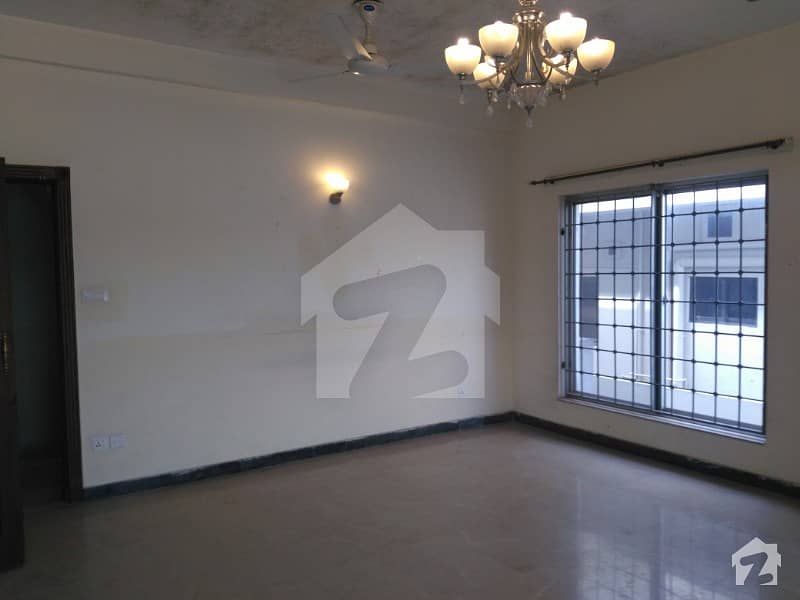 10 Marla Beautiful Upper Portion For Rent In DHA II Islamabad