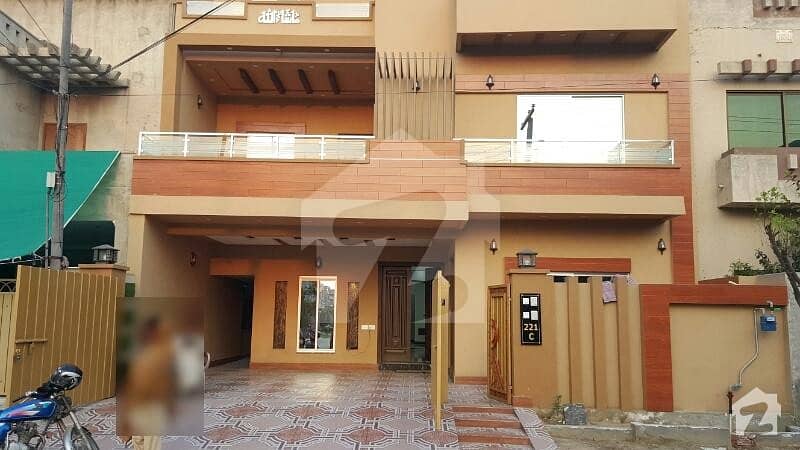 Brand New House In Punjab Coop Housing Phase 2 Near Ameer Chowk On College Road And Wapda Town Brand New House In Punjab Coop Housing Phase 2 Near Ameer Chowk On College Road And Wapda Town