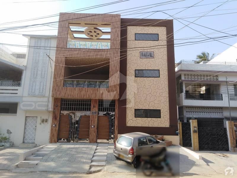 نارتھ ناظم آباد ۔ بلاک این نارتھ ناظم آباد کراچی میں 6 کمروں کا 10 مرلہ مکان 4 کروڑ میں برائے فروخت۔