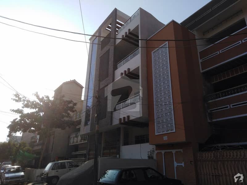 نارتھ ناظم آباد ۔ بلاک این نارتھ ناظم آباد کراچی میں 6 کمروں کا 9 مرلہ مکان 4.7 کروڑ میں برائے فروخت۔
