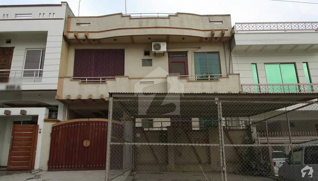 Main Road Double Unit House For Sale In I-10/1 Islamabad