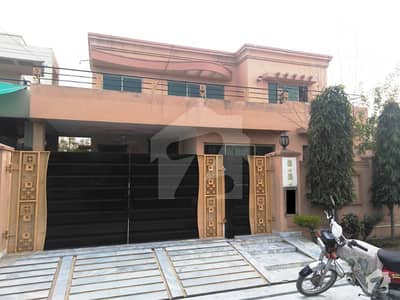 1 Kanal Slightly Used Beautiful Royal Design Spanish Modern Luxury Upper Portion for Rent In DHA Phase IV 1 Kanal Slightly Used Beautiful Royal Design Spanish Modern Luxury Upper Portion for Rent In DHA Phase IV