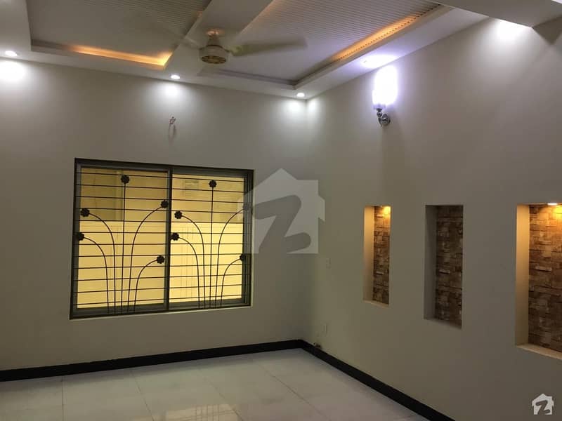 Brand New Double Storey House Available For Rent