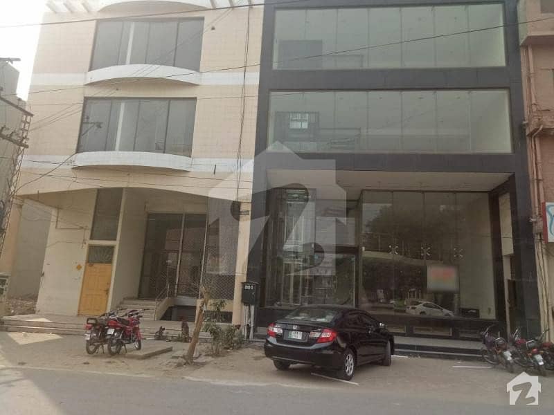 8 Marla Commercial Building for rent In bhatta chowk