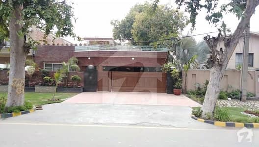 24 Marla Super Luxury Renovated Beautiful Bungalow For Sale In Lahore Cantt 24 Marla Super Luxury Renovated Beautiful Bungalow For Sale In Lahore Cantt