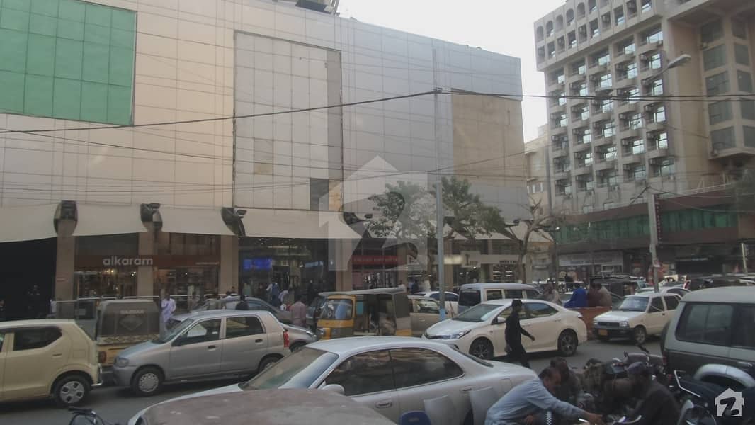 صدر ٹاؤن کراچی میں 2 مرلہ دکان 6.65 کروڑ میں برائے فروخت۔