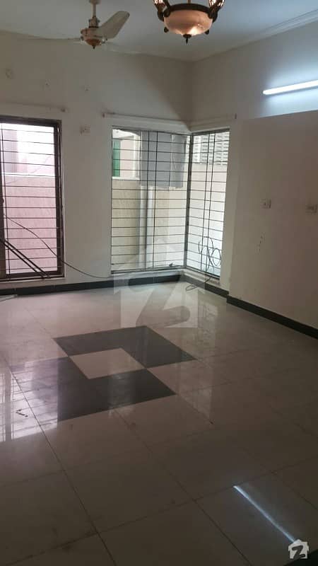 3 Bed House Available For Rent In Askari 11