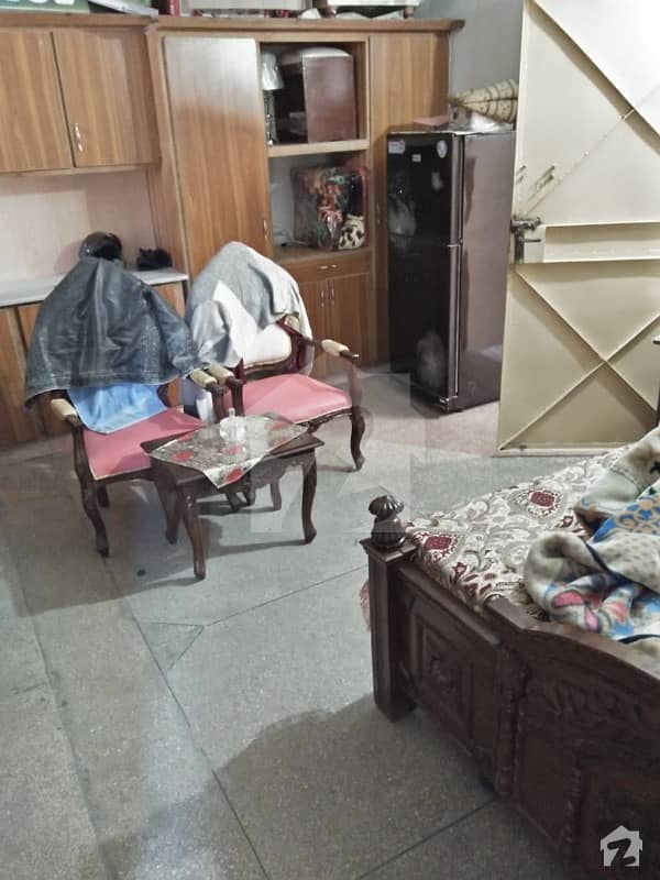 Room For Rent Located In Township Lahore