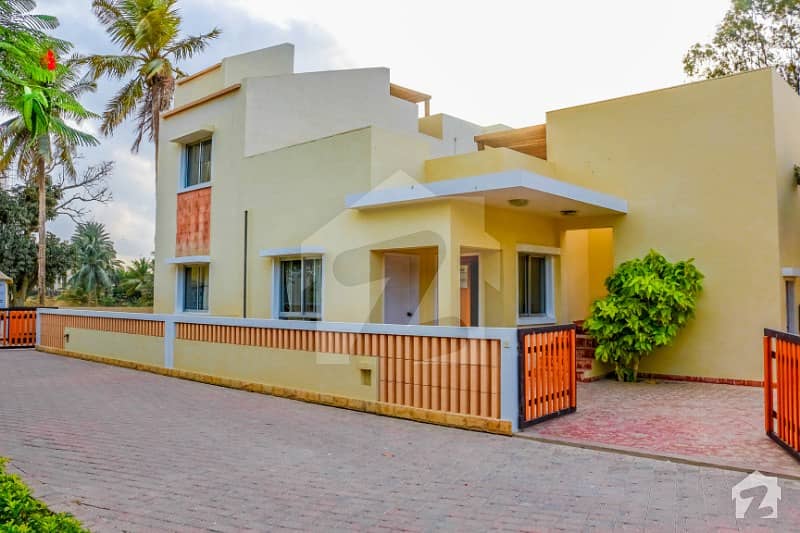 نیا ناظم آباد کراچی میں 4 کمروں کا 10 مرلہ مکان 1.45 کروڑ میں برائے فروخت۔