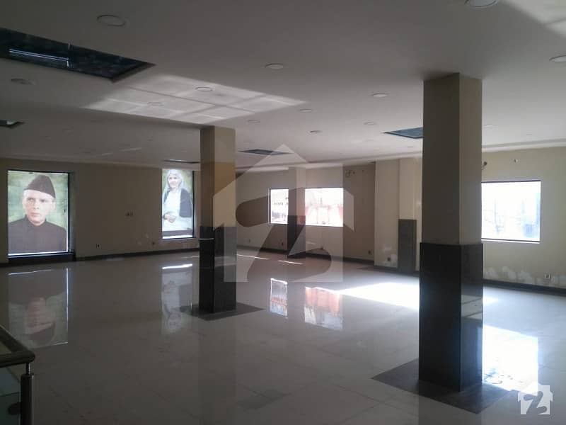4000 Sq Ft Commercial Hall For Rent Near Canal In Johar Town