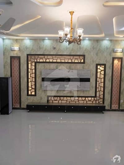 Excellent Location 10 Marla New House Available For Rent Excellent Location 10 Marla New House Available For Rent