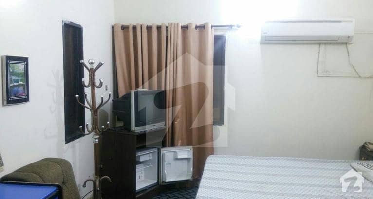 Furnished Room Is Available For Rent For Male Executives