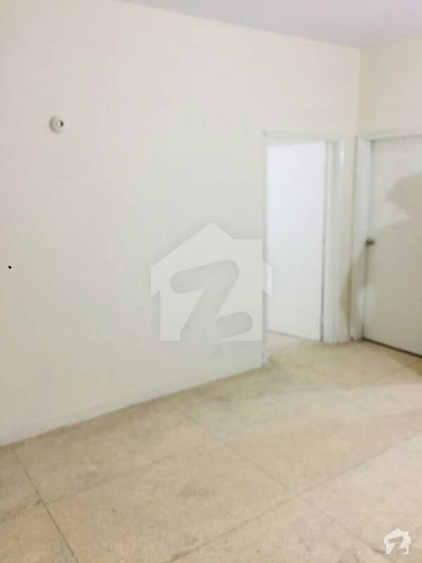 1st floor appartment on rent in gulshan-e-iqbal karachi block 4 karachi