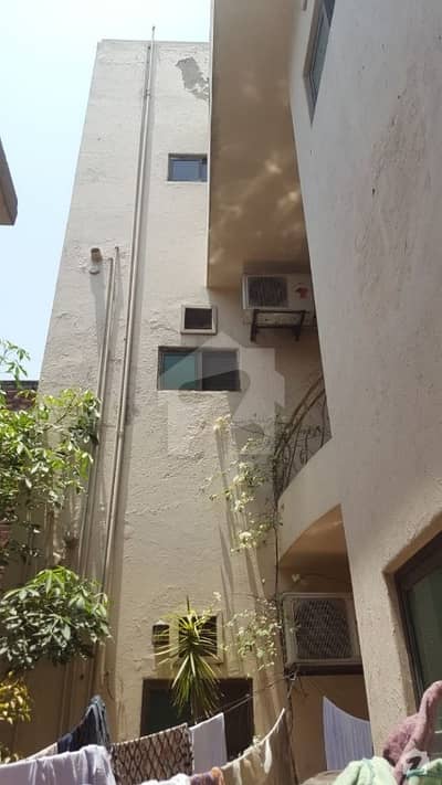 10 Marla Portion For Rent In Gulberg Mm Alam Road 10 Marla Portion For Rent In Gulberg Mm Alam Road