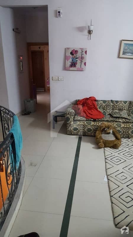 10 Marla Portion For Rent In Gulberg 3 For Family