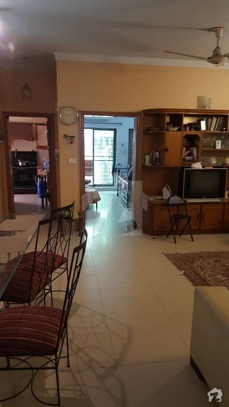 10 Marla Portion For Rent In Gulberg 3 For Family