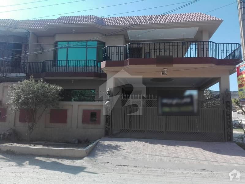 1 Unit House Is Available For Sale