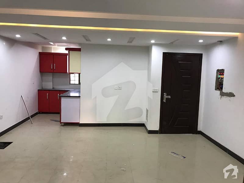 570 Sq Feet Brand New Apartment For Rent In Chambelli Block Near Talwar Chowk Bahria Town Lahore
