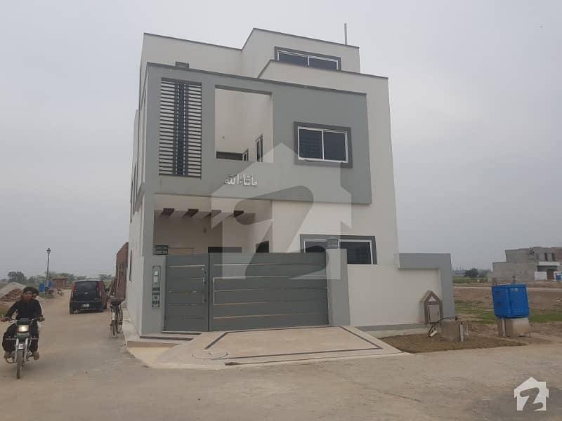 7 Marla 10 Sq feet Corner House Double Unit with Triple story for Sale on Cheap Price.