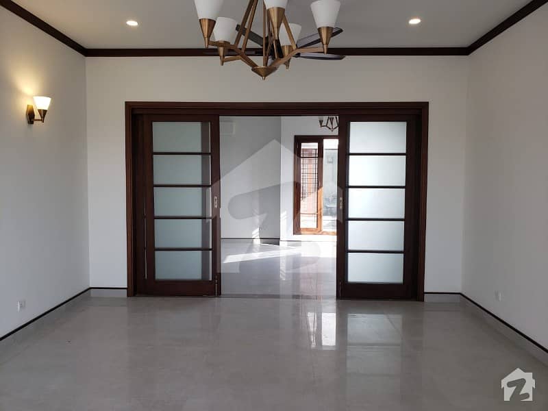 Brand New 500 Sq Yd Bungalow Is Available For Rent