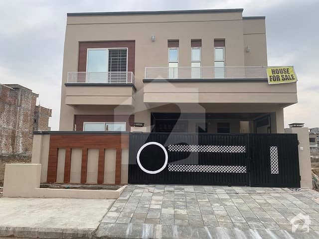1. 5 Story house available for Sale