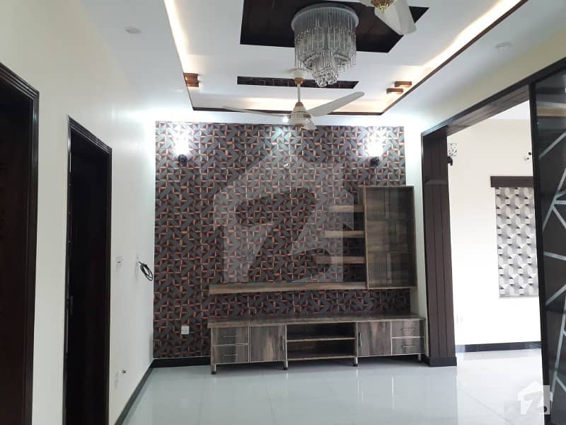 5 Marla Luxury Villa For Sale In Bahria Nasheman Society Lahore