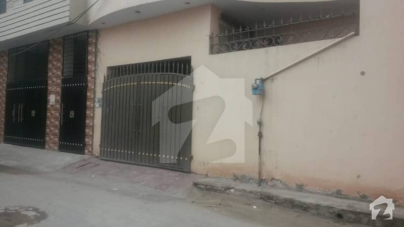 5 Marla Single Storey House Is Available For Sale In Madina Town