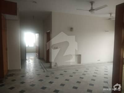 30 MARLA UPPER PORTION IS AVAILABLE FOR RENT IN PCSIR SOCIETY 30 MARLA UPPER PORTION IS AVAILABLE FOR RENT IN PCSIR SOCIETY