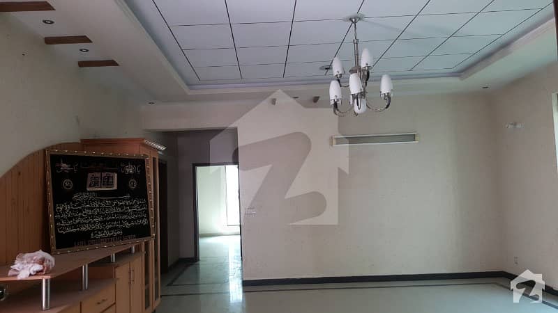 One Kanal Upper Portion For Rent  7 Year Old House