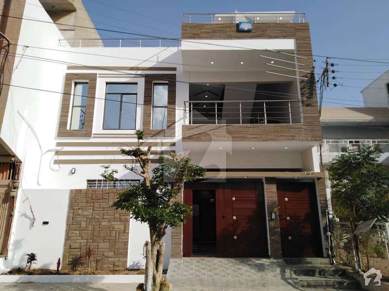 گلشنِ معمار - سیکٹر وائے گلشنِ معمار گداپ ٹاؤن کراچی میں 6 کمروں کا 8 مرلہ مکان 2.2 کروڑ میں برائے فروخت۔