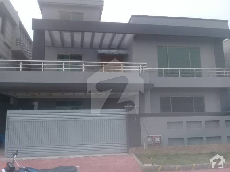 one knal House for Sale