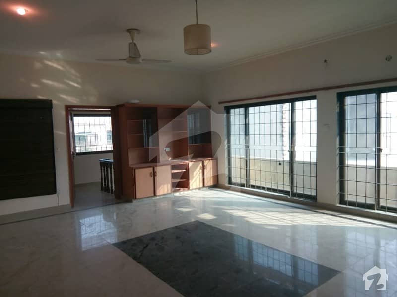 One Kanal Upper Portion Available For Rent In Sui Gas Society Phase 1