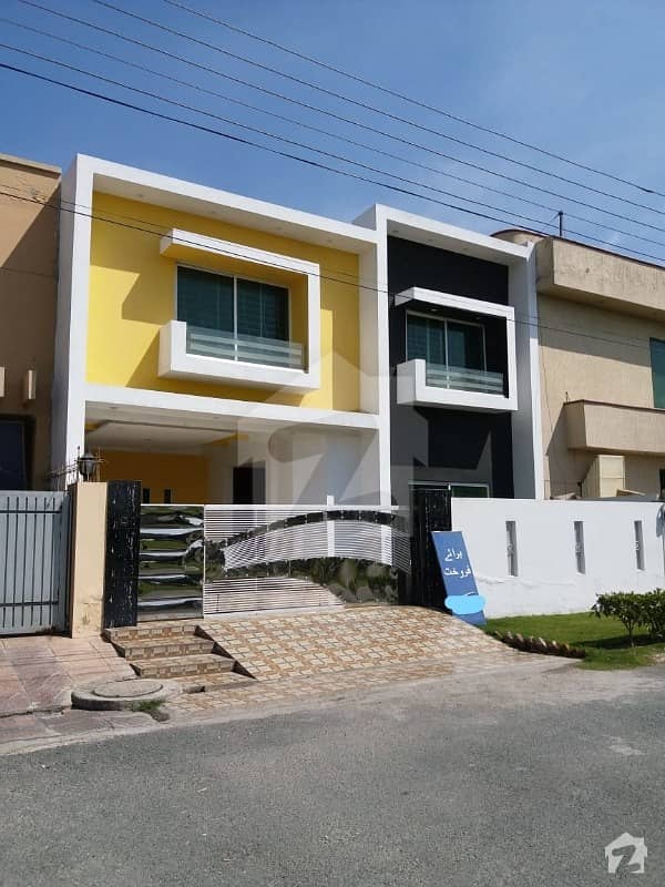 10 Marla Residential House Is Available For Sale At Valencia Town Block A2 At Prime Location