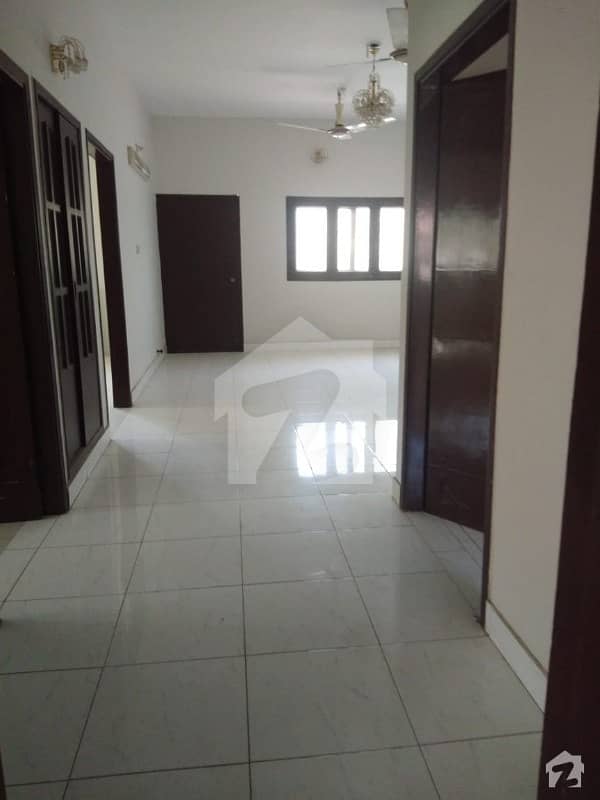 Dha Phase 4 - Beautiful Portion Is Available For Rent - Separate Gate