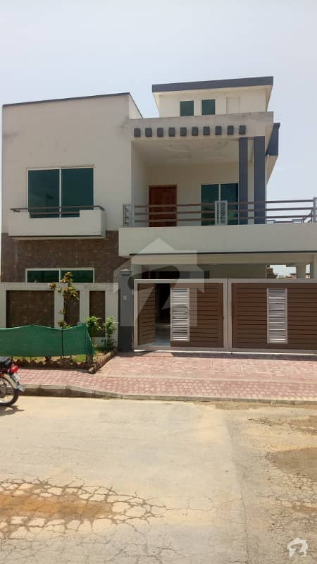 F1 block 10m brand new double story house for rent