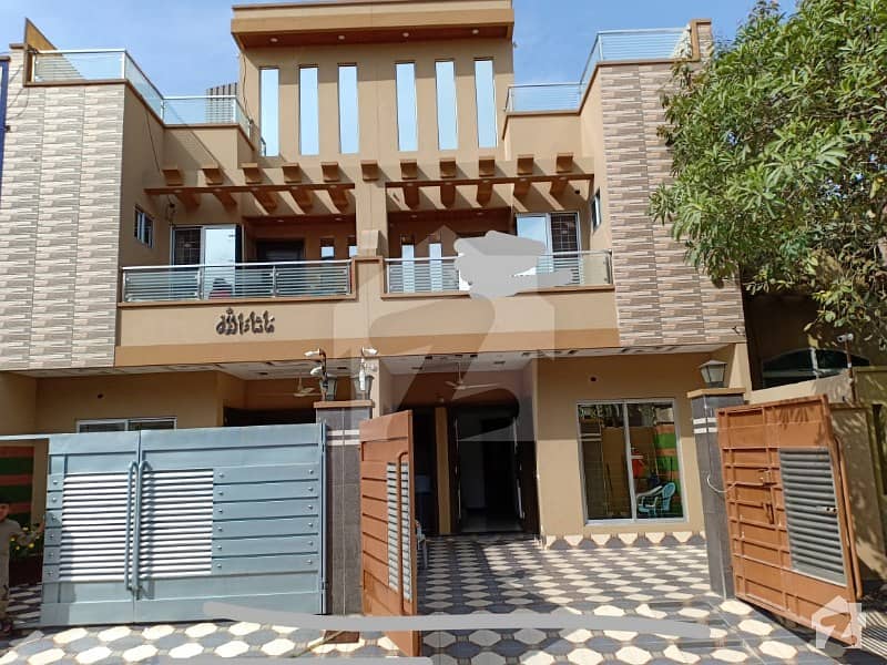 6 Marla Brand New Solid House With Six Bedrooms Available For Sale In Military Accounts Society