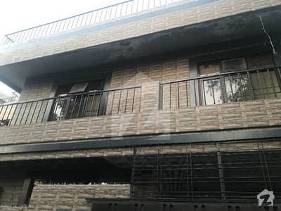 10 marla 2 Bed Upper Portion For Rent In New Muslim Town C Block