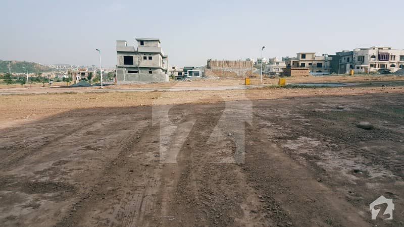 Bahria Greens - Overseas Enclave - Sector 6 Pair Plot  For Sale