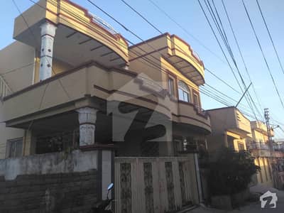 4bed house available For Rent In Lalazar Near Sherzaman Colony
