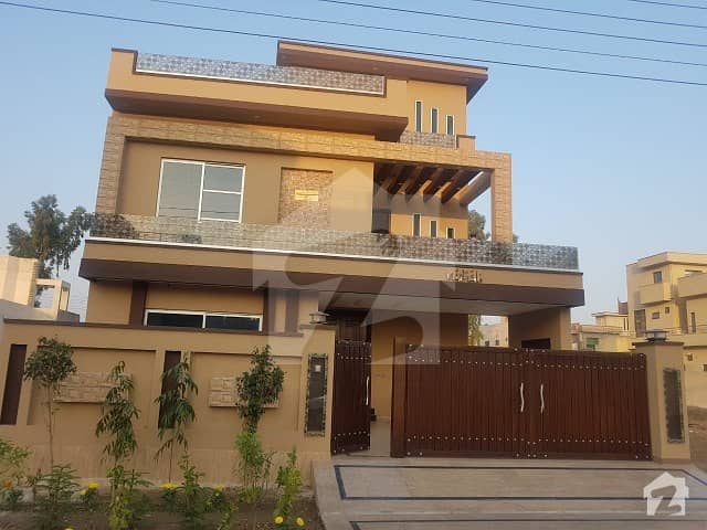 Central Park Block A - 10 Marla Double Unit House Is Available For Sale