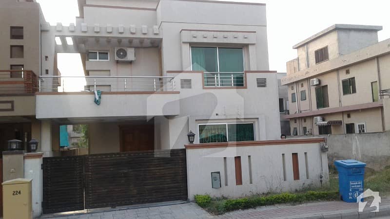 10 Marla Ground Portion For Rent In Bahria Town Phase 6