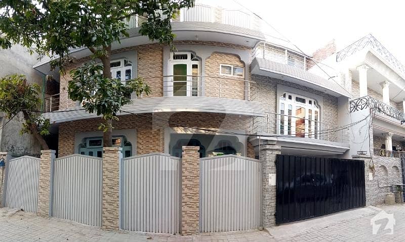 10 Marla House For Sale In Model Town Sialkot